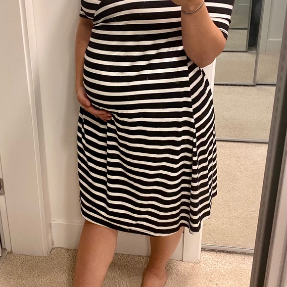 [L] Old Navy Maternity Summer Classic Black & White Striped Casual Midi Dress - Picture 2 of 9